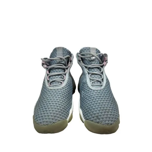Jordan Horizon Air Jordan Wolf Grey Basketball Shoes Youth Size 7 / Women's 8.5
