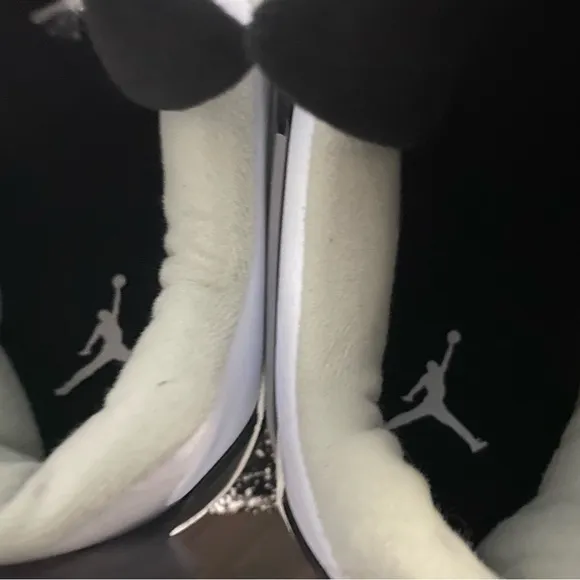 Jordan Kids Retro 4 White and Gray Shoes