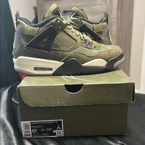 Jordan Kids Sneakers in Olive and Black