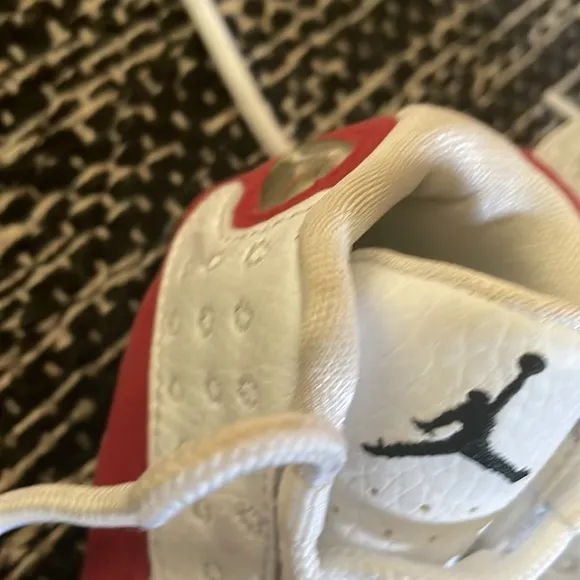Jordan Red Sneakers Classic Design