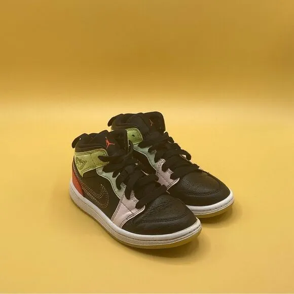 Jordan 1 Mid GS 'Glow in the Dark'