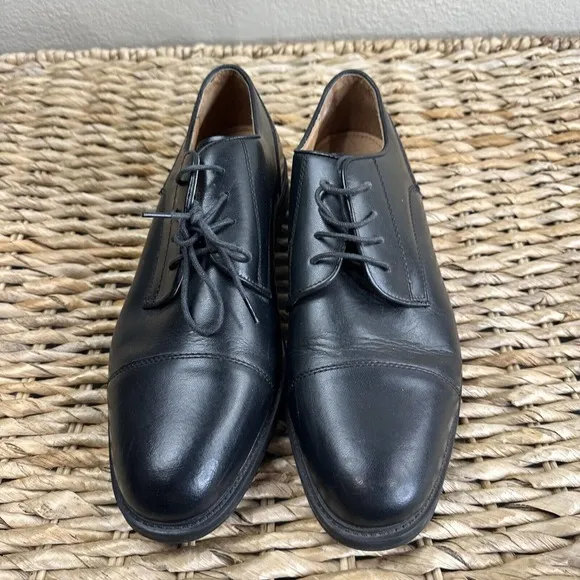 Jos A Bank Men Shoes 10.5 Black Cap Toe Oxford Lace Up Leather Classic Career