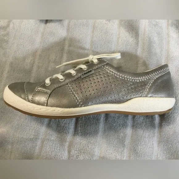 Josef Seibel Silver Leather Sneakers EU 37 US 6 to 6.5