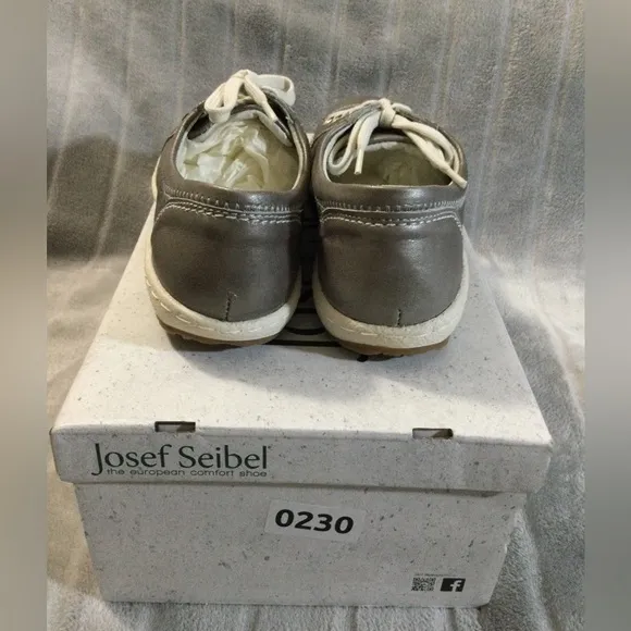 Josef Seibel Silver Leather Sneakers EU 37 US 6 to 6.5