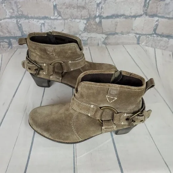 Josef Seibel Suede Harness Sage Green Ankle Boots Size 39/8-8.5
