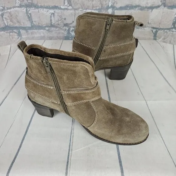 Josef Seibel Suede Harness Sage Green Ankle Boots Size 39/8-8.5