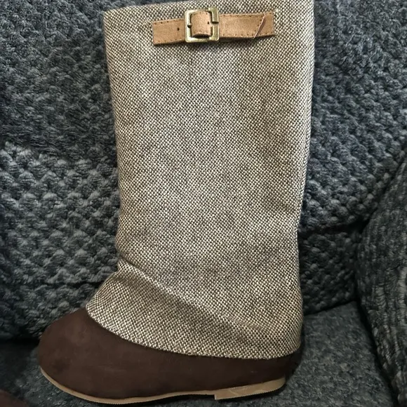 Joyfolie Toddler size 7 Boots Hadley Brown Fall Boot New NWOT Faux Suede