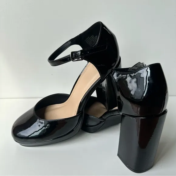 JustFab Women High heels Black, Size:8  Straps Buckle Block Heel