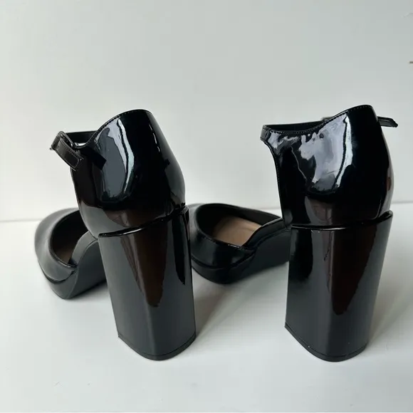 JustFab Women High heels Black, Size:8  Straps Buckle Block Heel