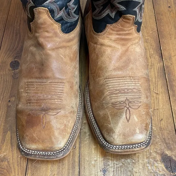 Justin Boots  Caddo bent rail western boots broad square toe 15EE