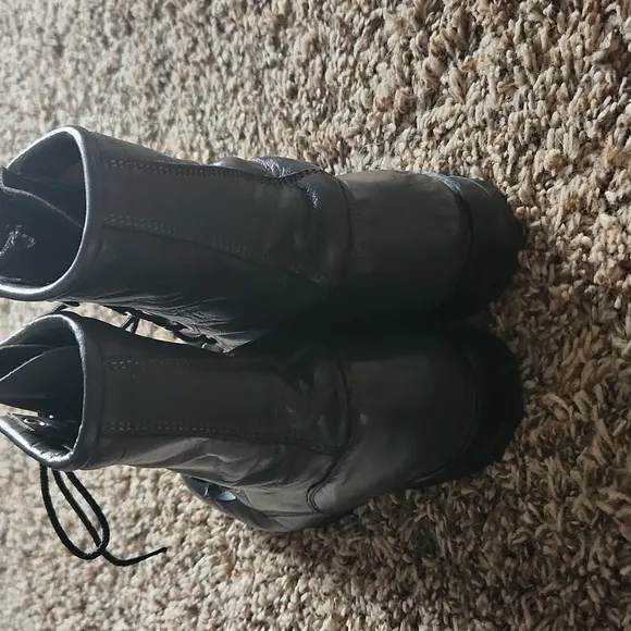 Justin Leather boots size 5.5 Male Dark Gray