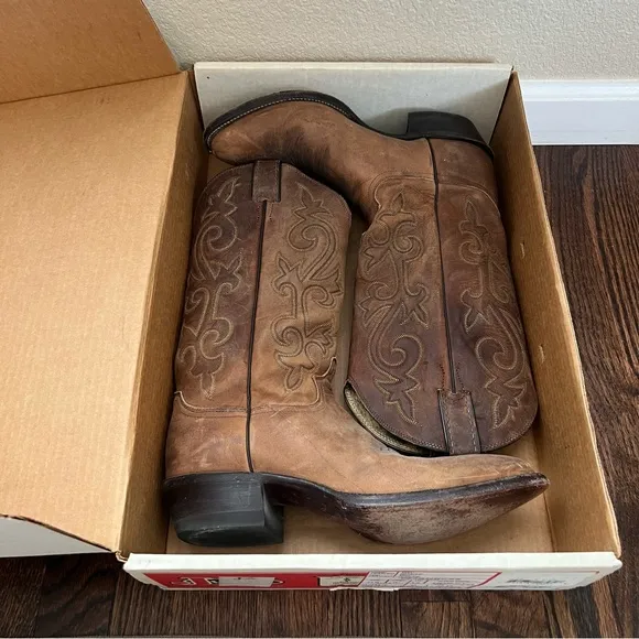 Justin Men Leather Western Cowboy Boots Round Toe Size 9 1/2 D Style# 2253 Brown