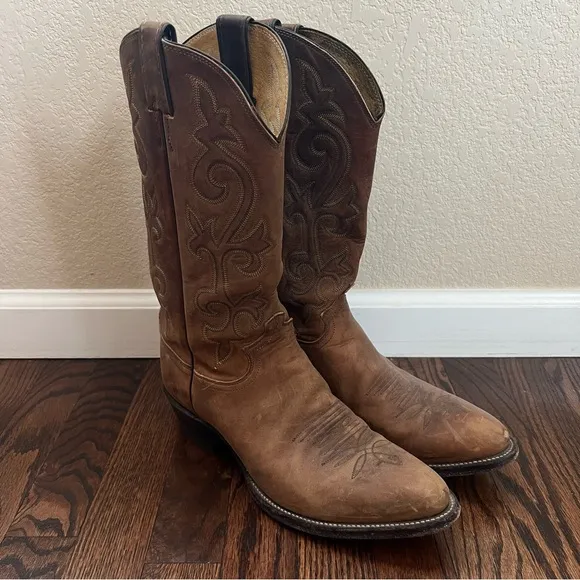 Justin Men Leather Western Cowboy Boots Round Toe Size 9 1/2 D Style# 2253 Brown