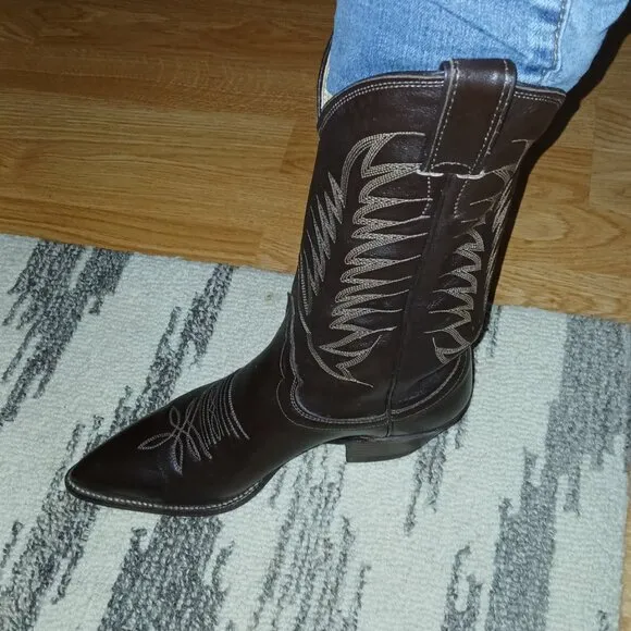 JUSTIN VINTAGE 80'S NWT DARK BROWN LEATHER WESTERN COWBOY BOOTS SIZE 7B B9648