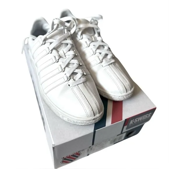 K-Swiss Classic Tennis shoes