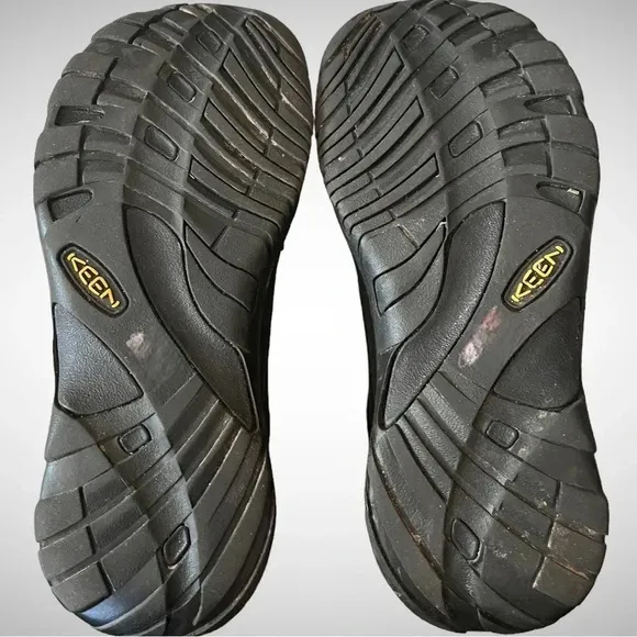 KEEN Austin Casual Waterproof Shoes Size Black/Raven Size‎ 11/11.5 | GUC