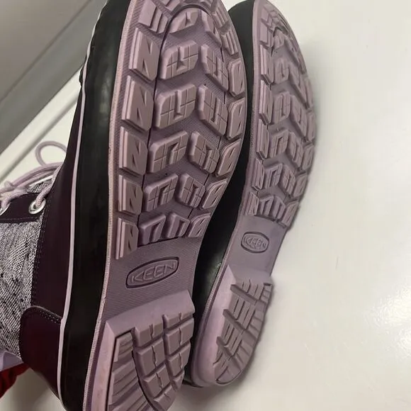 Keen Girl’s Waterproof Rubber Sherpa Lined Heather Purple Lace Up Boots Size 3