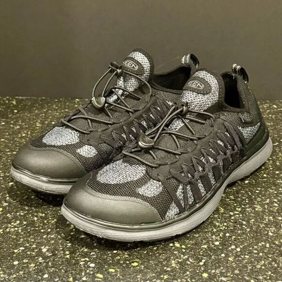 Keen Uneek Exo Sneaker/Casual Shoes. Black/Steel Gray. Size 9.