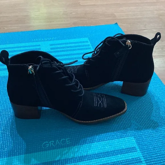 Kelsi Dagger Getaway Womens  7 Ankle Boots Black Suede Western Style Booties