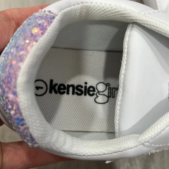 Kensie Girl Low Top Sneaker Casual Lace Up Shoes Glittery Stars