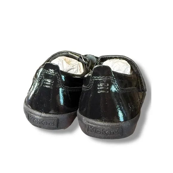 Kickers Patent T strap Leather Mary Jane School Uniform Shoes Black Size 24 8 US