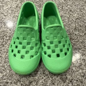 Kids Green Slip-On Shoes Vans croc style Toddlers 7