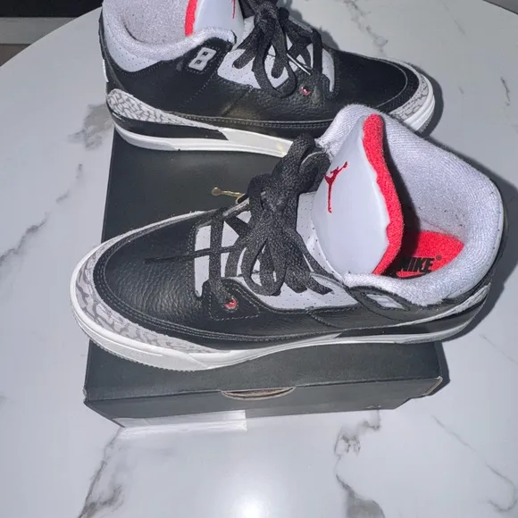 Kids Jordan 3