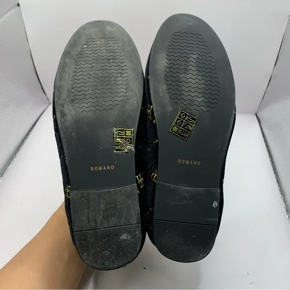 Kids Romano Next Generation Black Velvet Gold Crest Pull On Shoes - Size 35/2.5