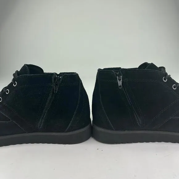 Koolaburra by UGG Men's Asaiah Chukka Boots US 10 Black Leather Suede Soft Boot