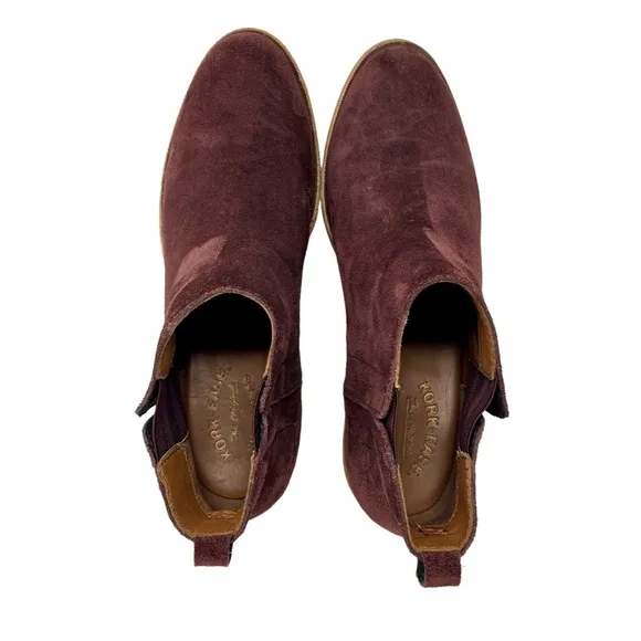 KORK-EASE Burgundy Suede Velma Boots Booties Size 8.5 Chelsea Ankle Pull On