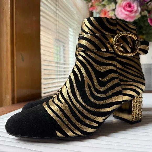 Kurt Geiger Women's Black Mayfair Eagle Head Buckle High Heel Ankle Boots
