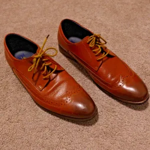 La Milano Men 10.5 Shoes Wingtip Oxford Genuine Leather Cognac Brown