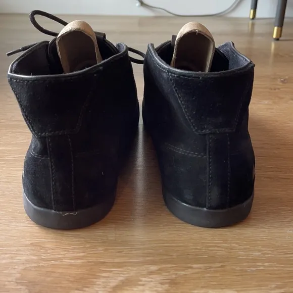 Lacoste Suede Chukka Ankle Boots