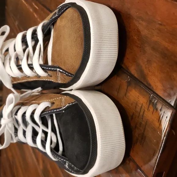 Lanvin sneakers