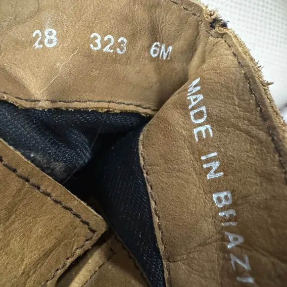 Laredo Leather Boots Size 6M Tan color