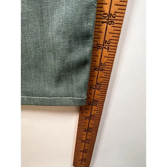 Levi's 501 Shrink-To-Fit Jeans Mens 34x30 Green Straight Leg Button Fly NWT