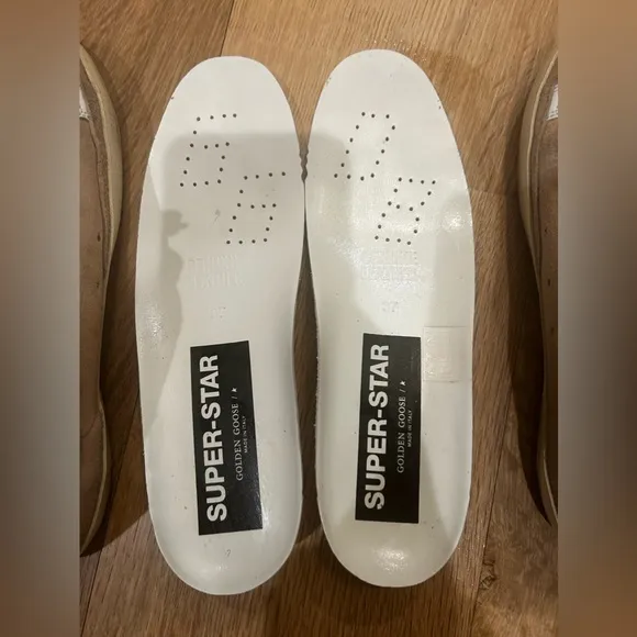 Lightly worn tan suede superstar, Golden goose sneakers