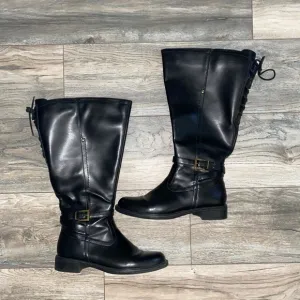 Like New- David Tate leather boots