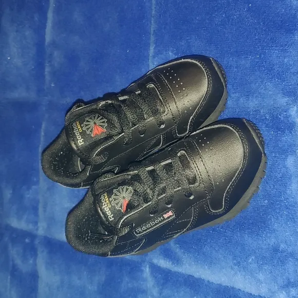 Like New Reebok Classic