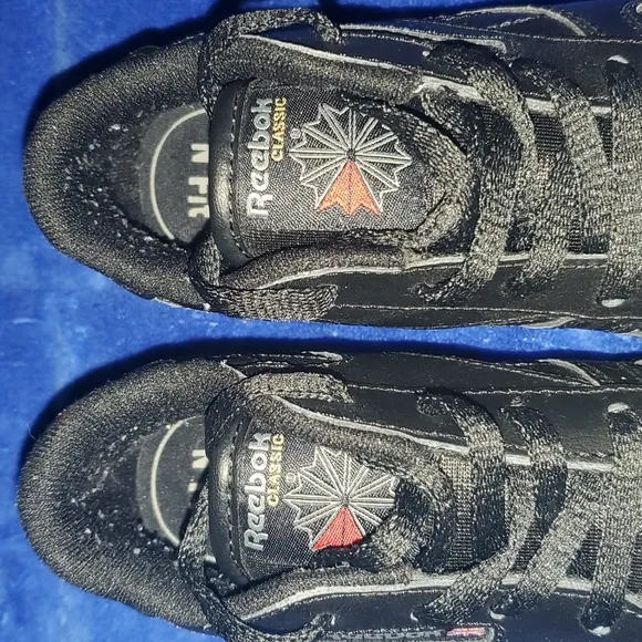 Like New Reebok Classic