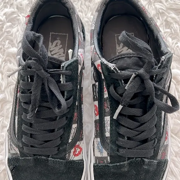 Limited Edition Vans Valentines Day Sneakers