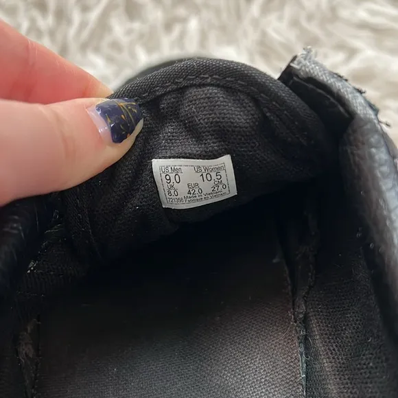 Limited Edition Vans Valentines Day Sneakers