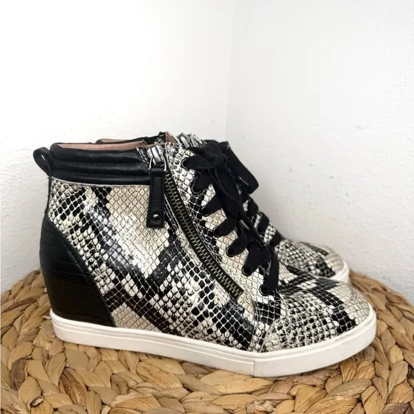 Linea Paolo Shoes Niya Wedge Sneaker Snakeskin Black and White Pattern Lace Up