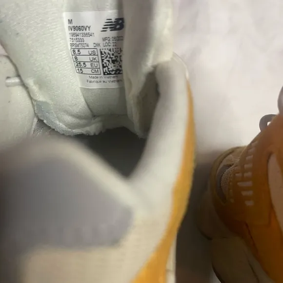 🆕listing…New Balance Toddler Sneakers