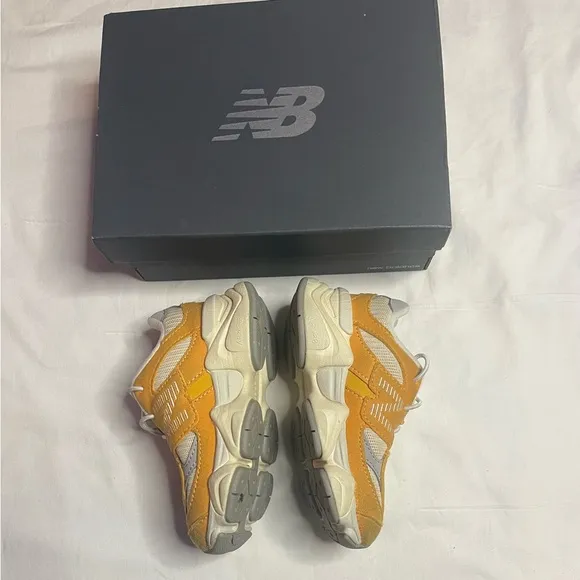 🆕listing…New Balance Toddler Sneakers