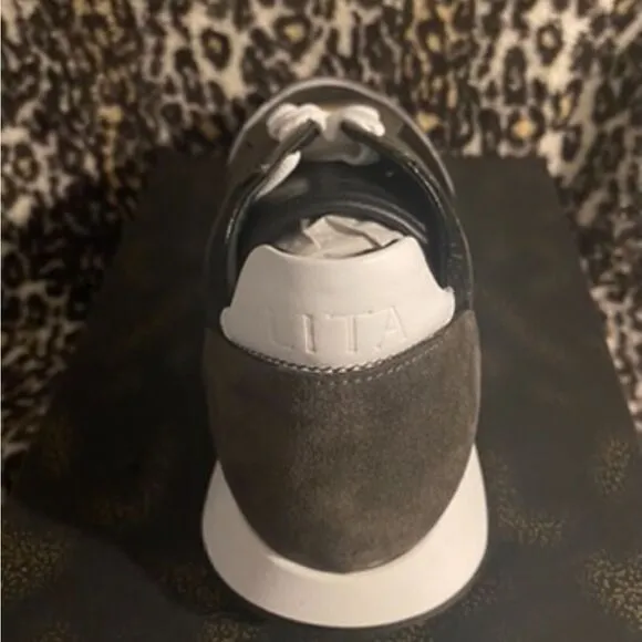 Lita by Ciara revolve women’s suede sneakers size 39 NIB