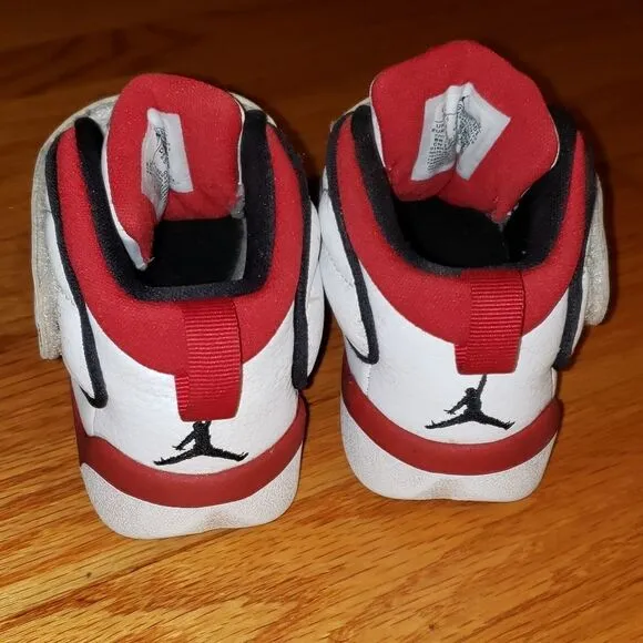 LITTLE KIDS' JORDAN PRO STRONG BASKETBALL SHOES