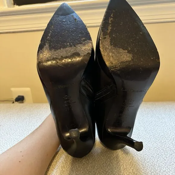 LK Bennett Black Ankle Booties Leather Zip Womens 39.5 8.5 Classic Designer Shoe