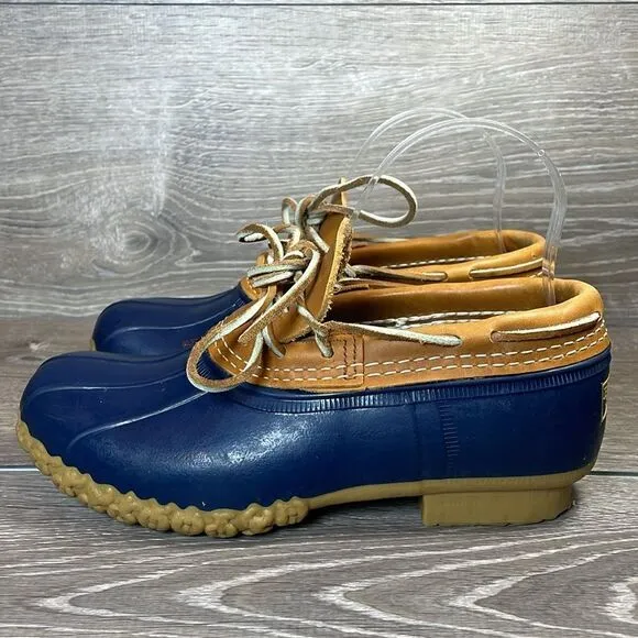 LL Bean Bean Boots Women’s Sz 6W Waterproof Tan Leather Navy Rubber Duck Boots