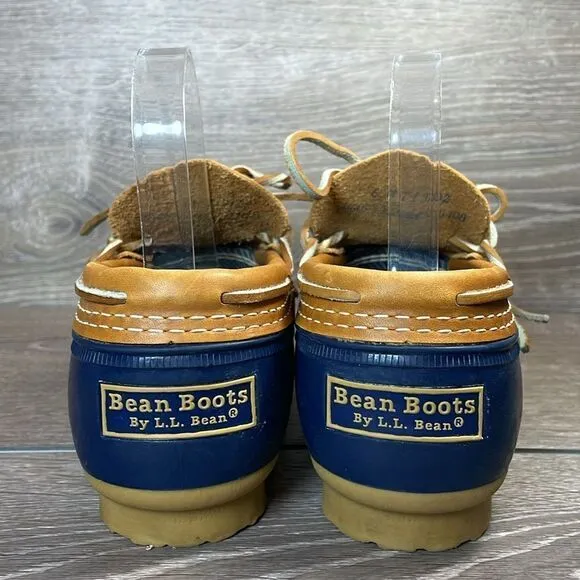 LL Bean Bean Boots Women’s Sz 6W Waterproof Tan Leather Navy Rubber Duck Boots